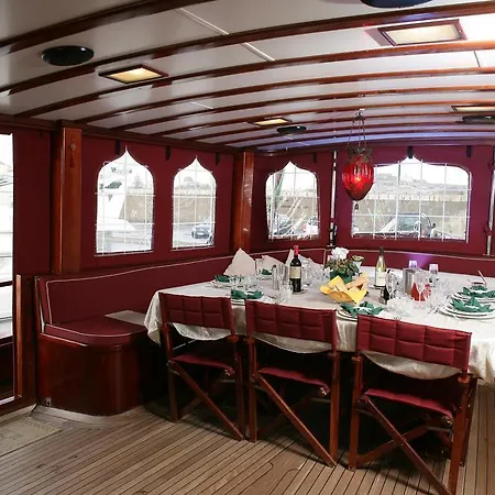 Botel Tersane Iv Palermo