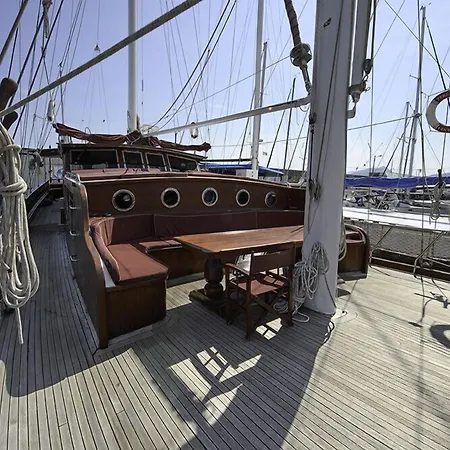 Tersane Iv Vincitore 4 Di Bruno Barbieri 船屋 巴勒莫