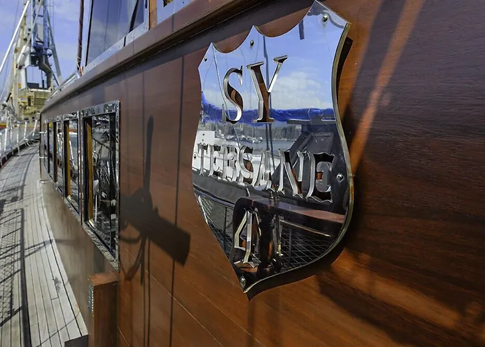 Tersane Iv Vincitore 4 Di Bruno Barbieri 보트호텔